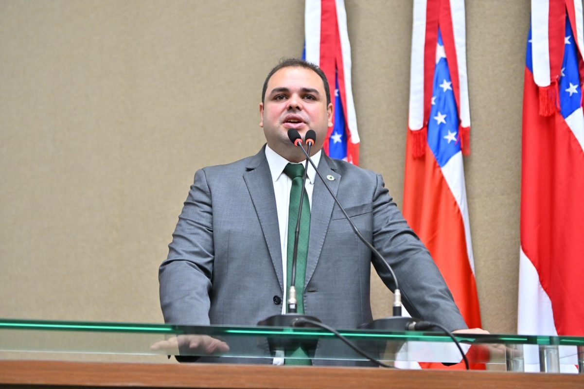 roberto cidade prefeitura manaus