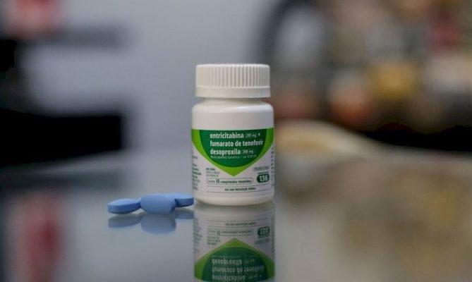 estudo medicamento combate hiv