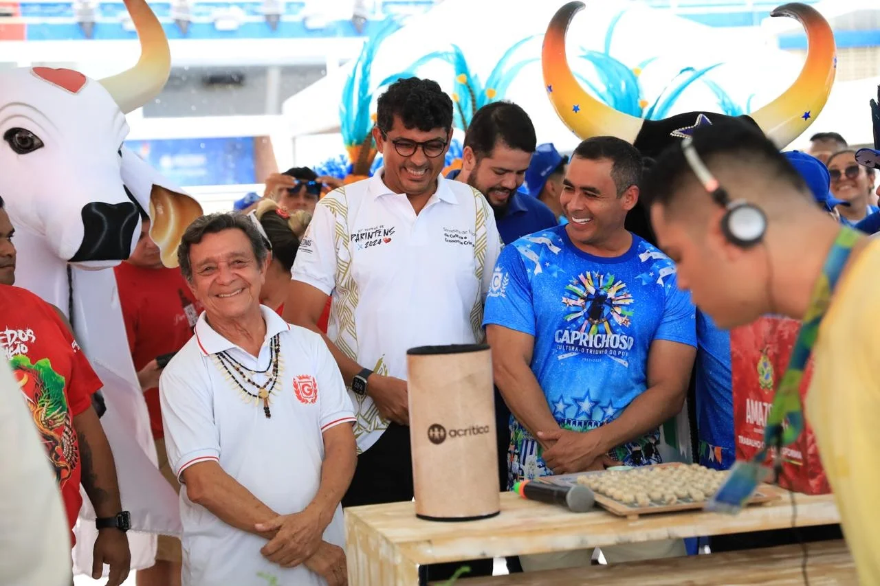 ordem apresentação garantido caprichoso