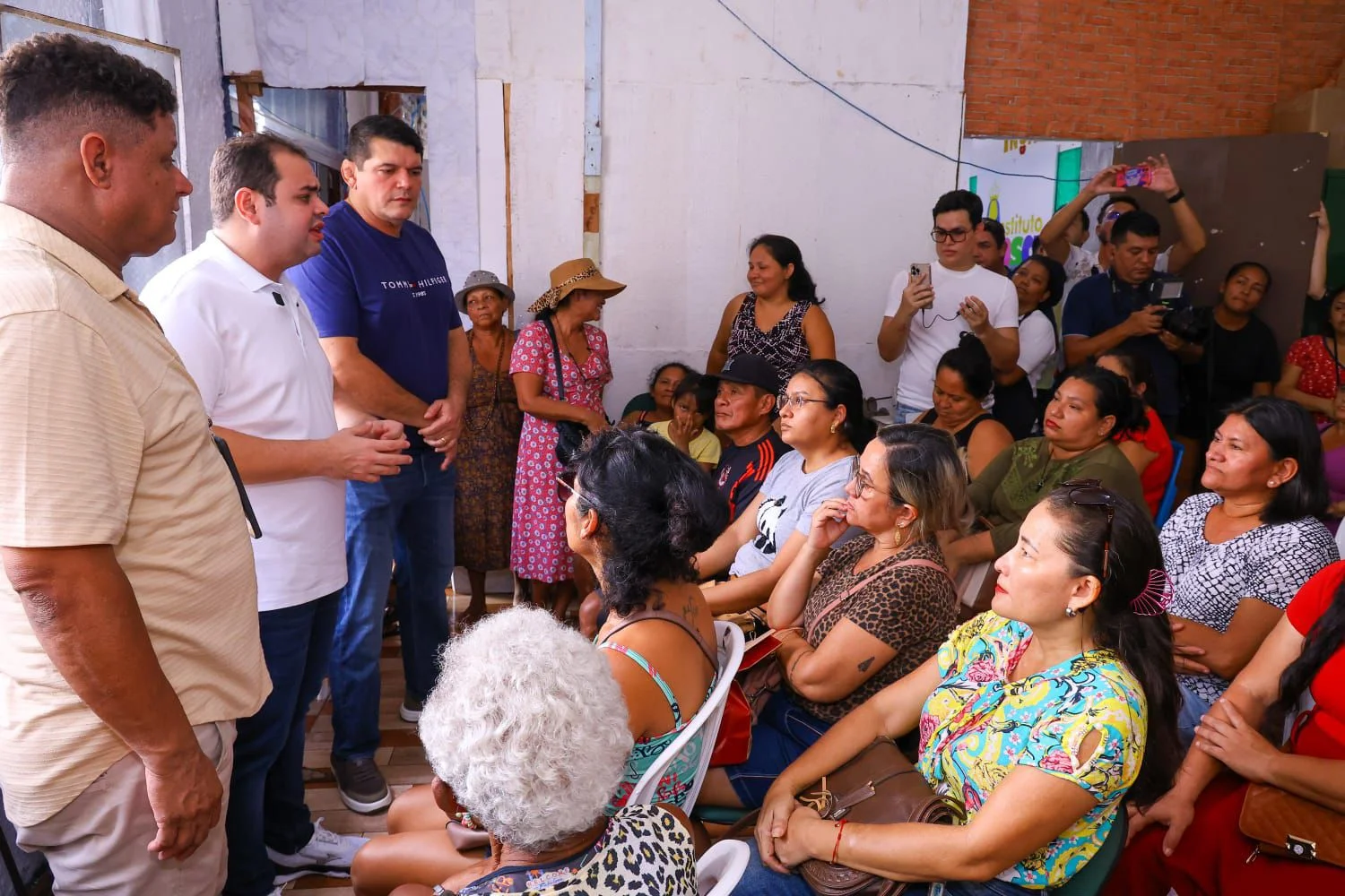 Cidade visita Clube de mães