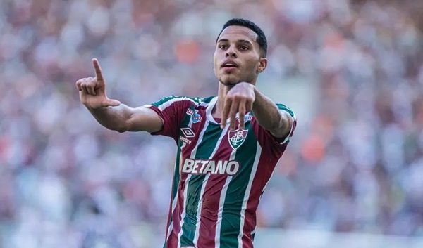 Aleksander Fluminense Al-Ahli Arábia