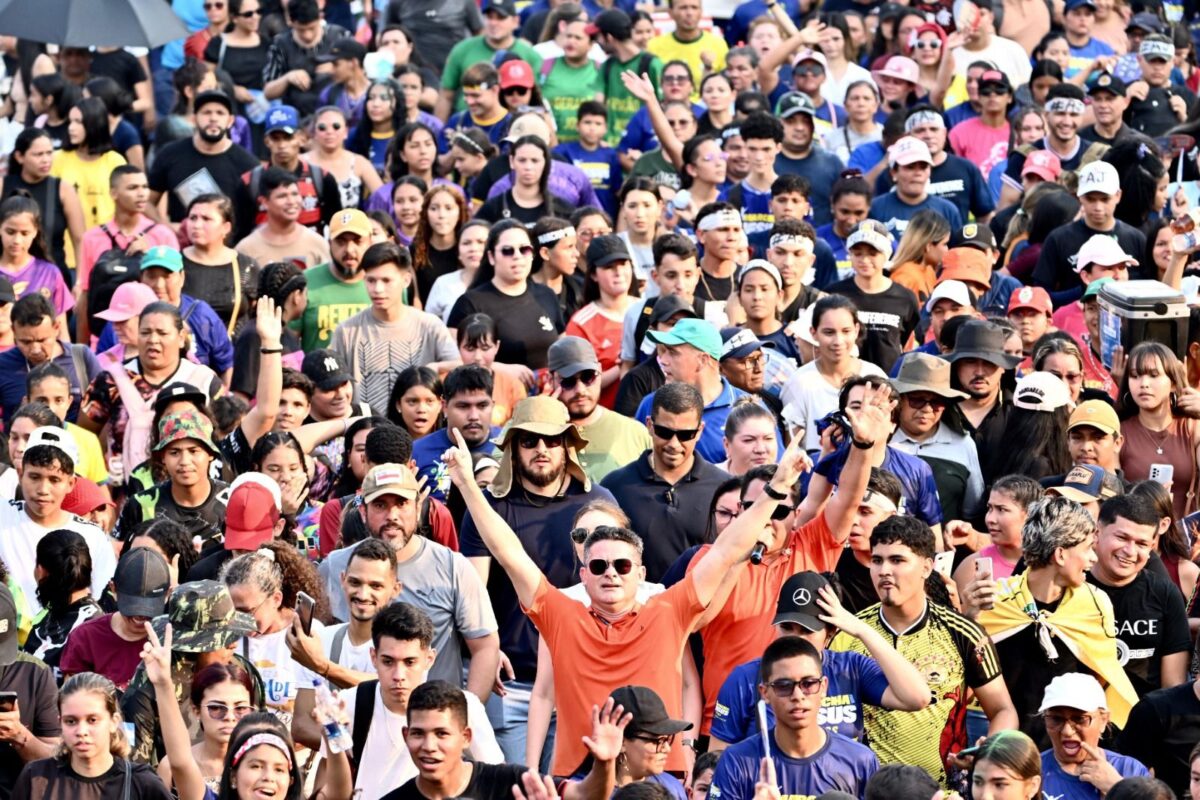 Prefeito participa da Marcha para Jesus