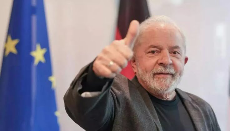 Lula vai visitar Manaus