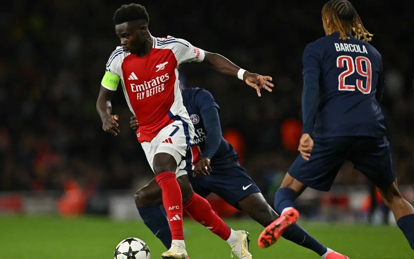 Arsenal vence PSG Champions