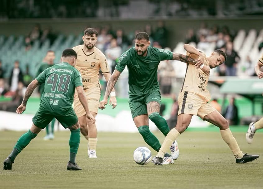 Coritiba vence Amazonas Série B