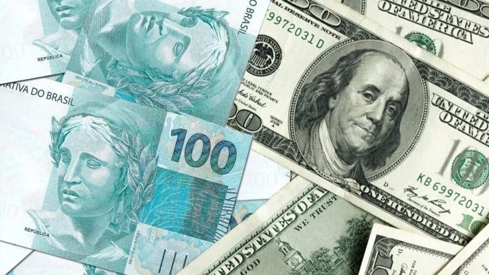 Dólar alcança R$ 5,91, maior valor histórico, em meio a expectativas sobre reforma tributária