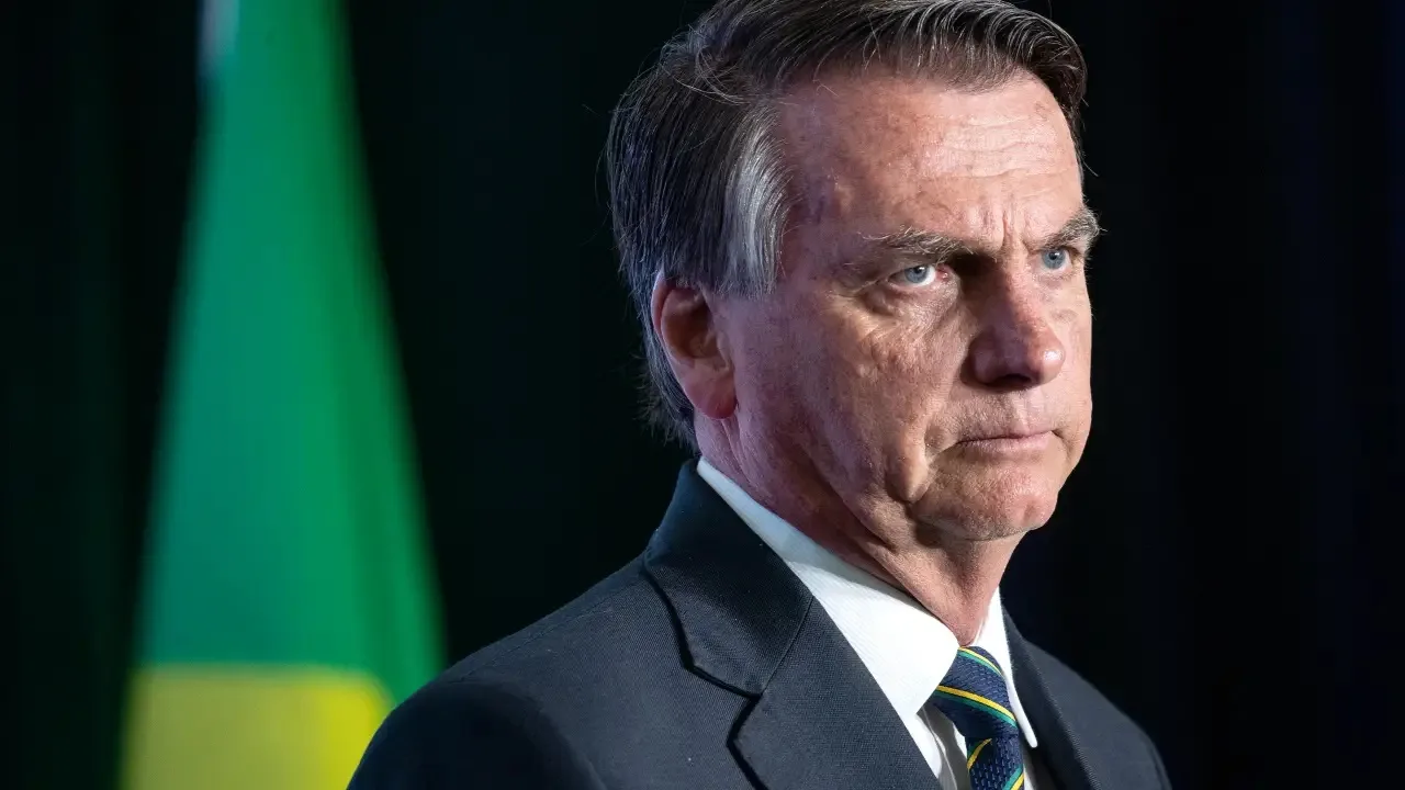 PF conclui que Bolsonaro atuou de forma direta e efetiva para tentativa de golpe de Estado