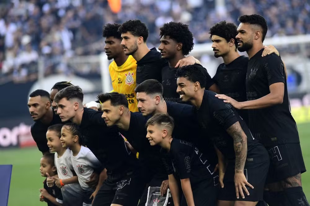 Corinthians pode confirmar vaga na Libertadores de 2025 nesta terça veja os cenários. (Foto de capa Marcos Ribolli)