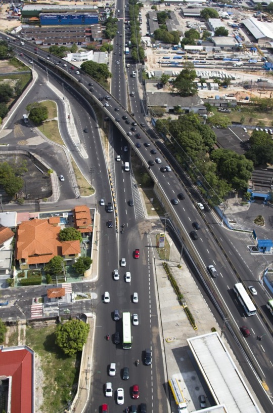 Manaus inicia interdições em ruas e avenidas nesta terça-feira (21); confira as mudanças