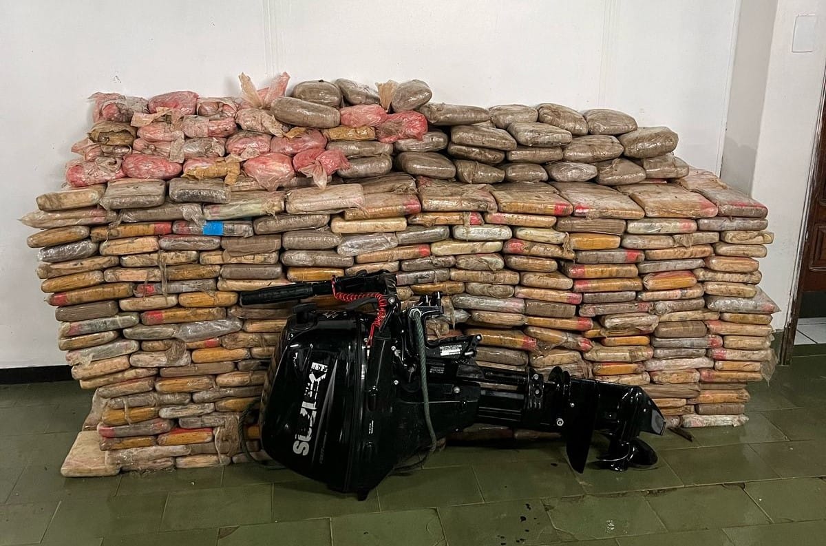 Operação ESCUDO: Comando Militar da Amazônia apreende 1 tonelada de maconha tipo skunk