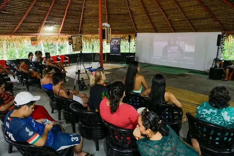 Manaus inaugura primeiro cinema indígena do Norte na Aldeia Inhaã-bé