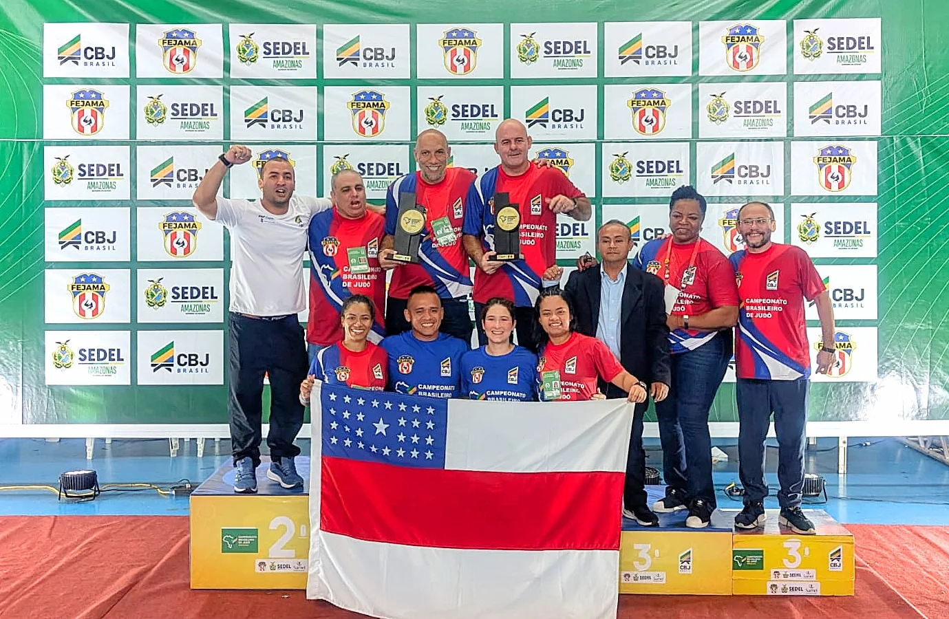 Amazonas arrasta 62 medalhas e conquista Campeonato Brasileiro de Judô 2025 em Manaus