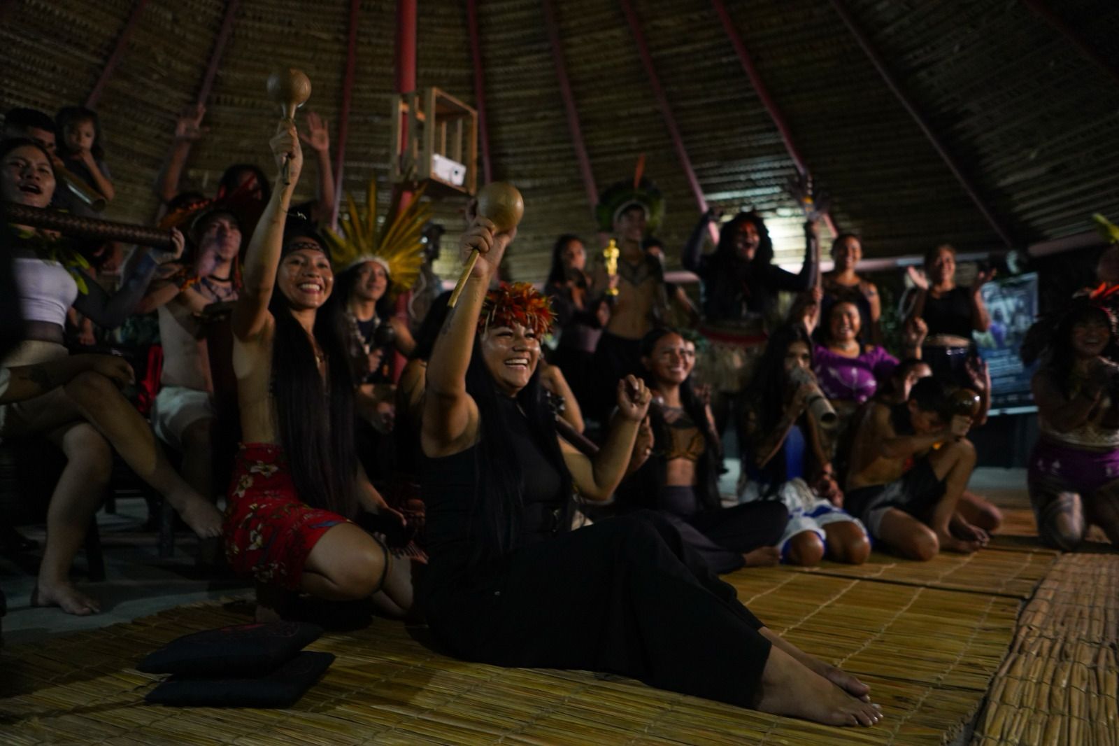 Diretamente do Amazonas, aldeia Inhaã-bé representa povos originários na noite do Oscar 2025