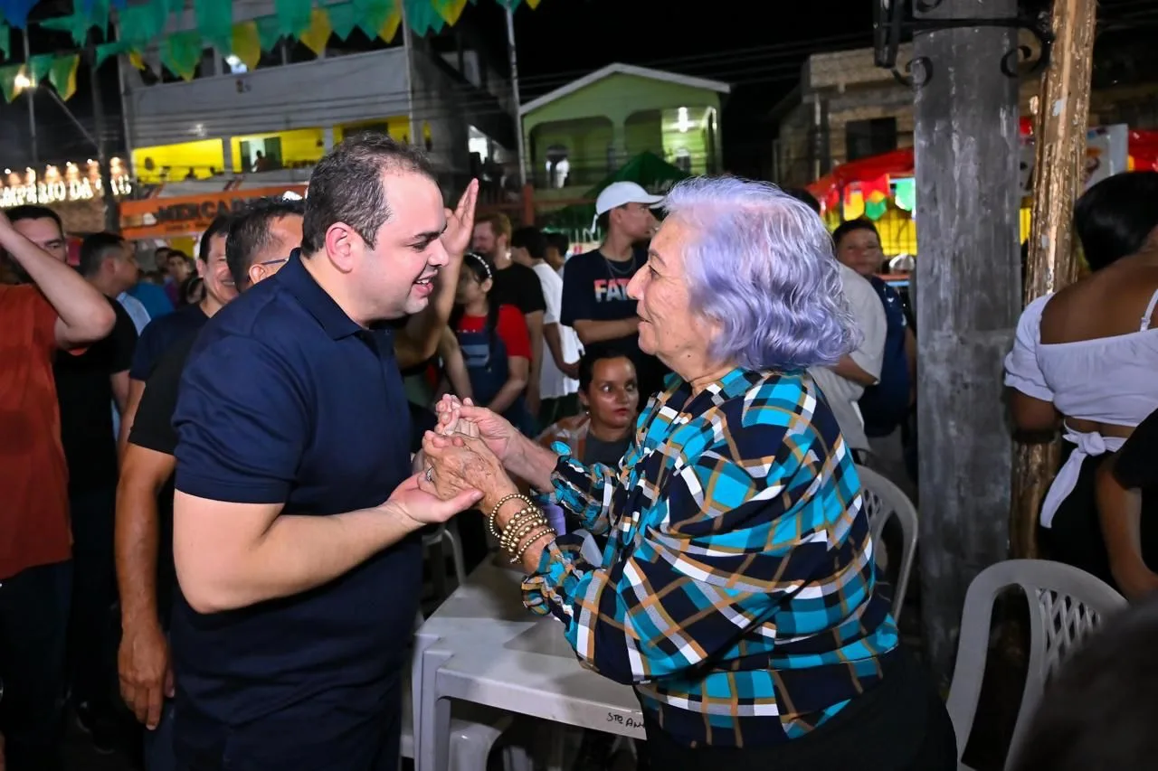 Garantia da dignidade, proteção integral e promoção social à mulher são aspectos presentes nas Leis de autoria do presidente Roberto Cidade