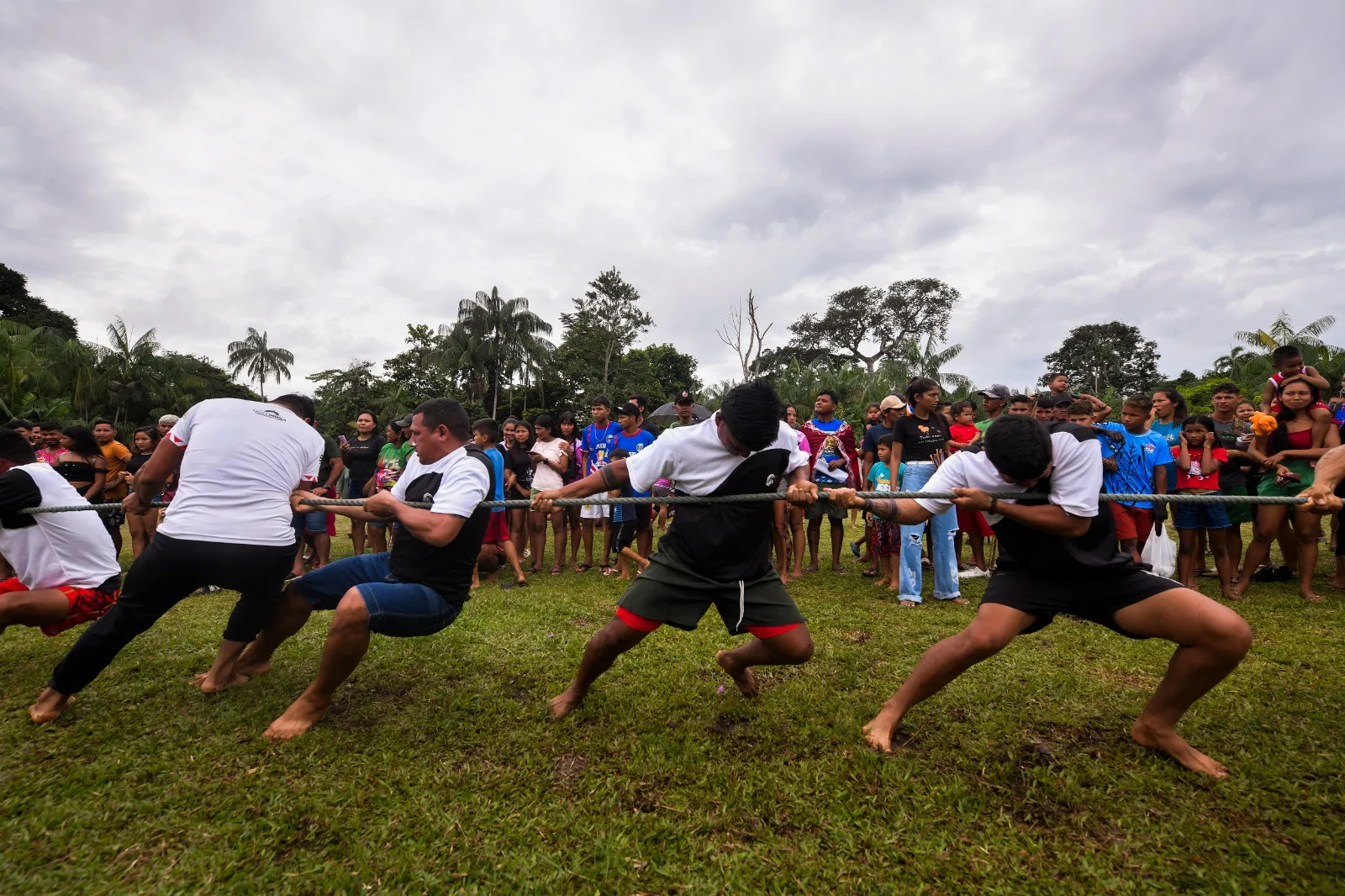 No Amazonas, mais de três mil indígenas realizam festival e jogos indígenas