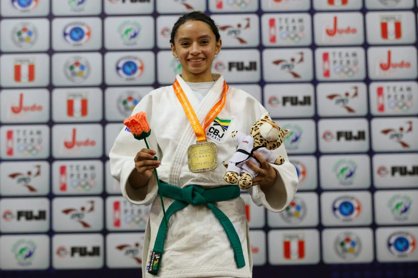 Amazonense Ana Paula Sena é ouro no Pan-Americano Cadete de Judô 2025, em Lima (Peru)