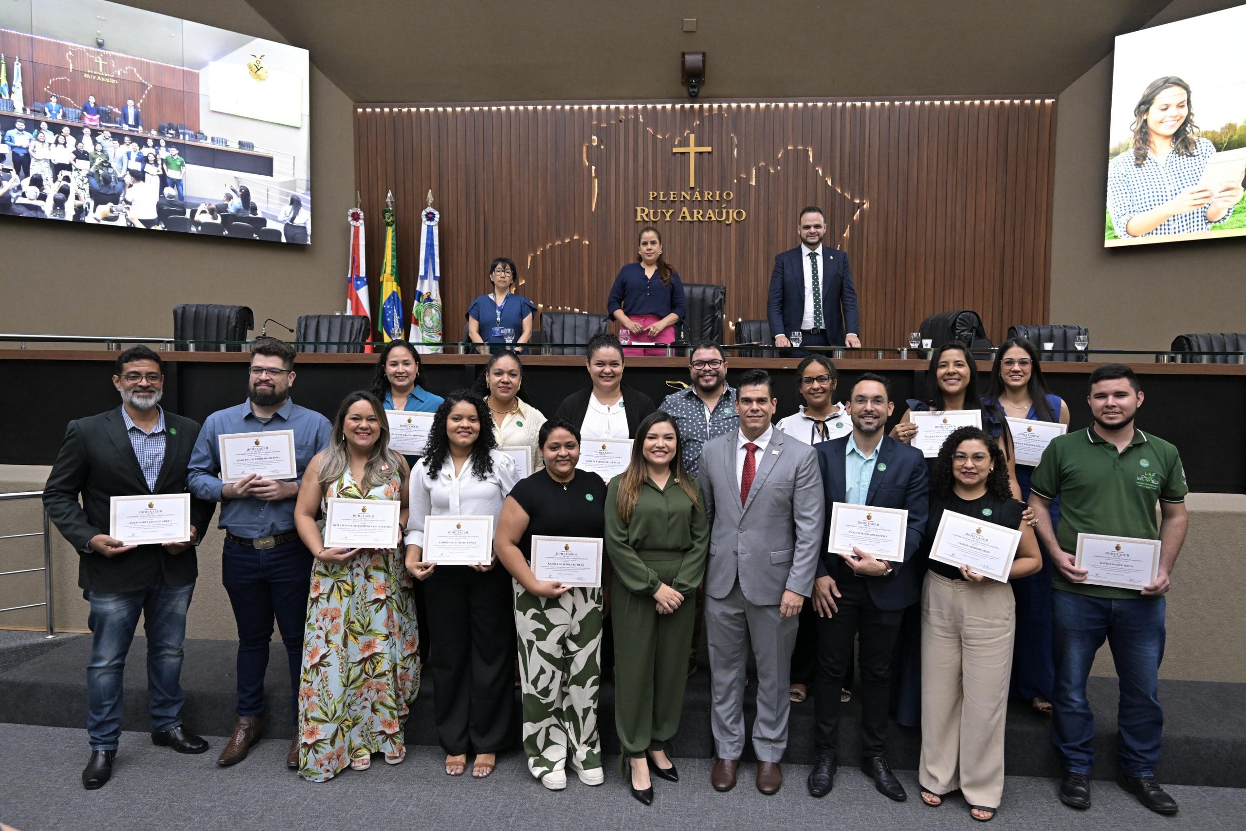 Deputada Joana Darc propõe e realiza primeira Sessão Especial aos Zootecnistas do Amazonas na Aleam
