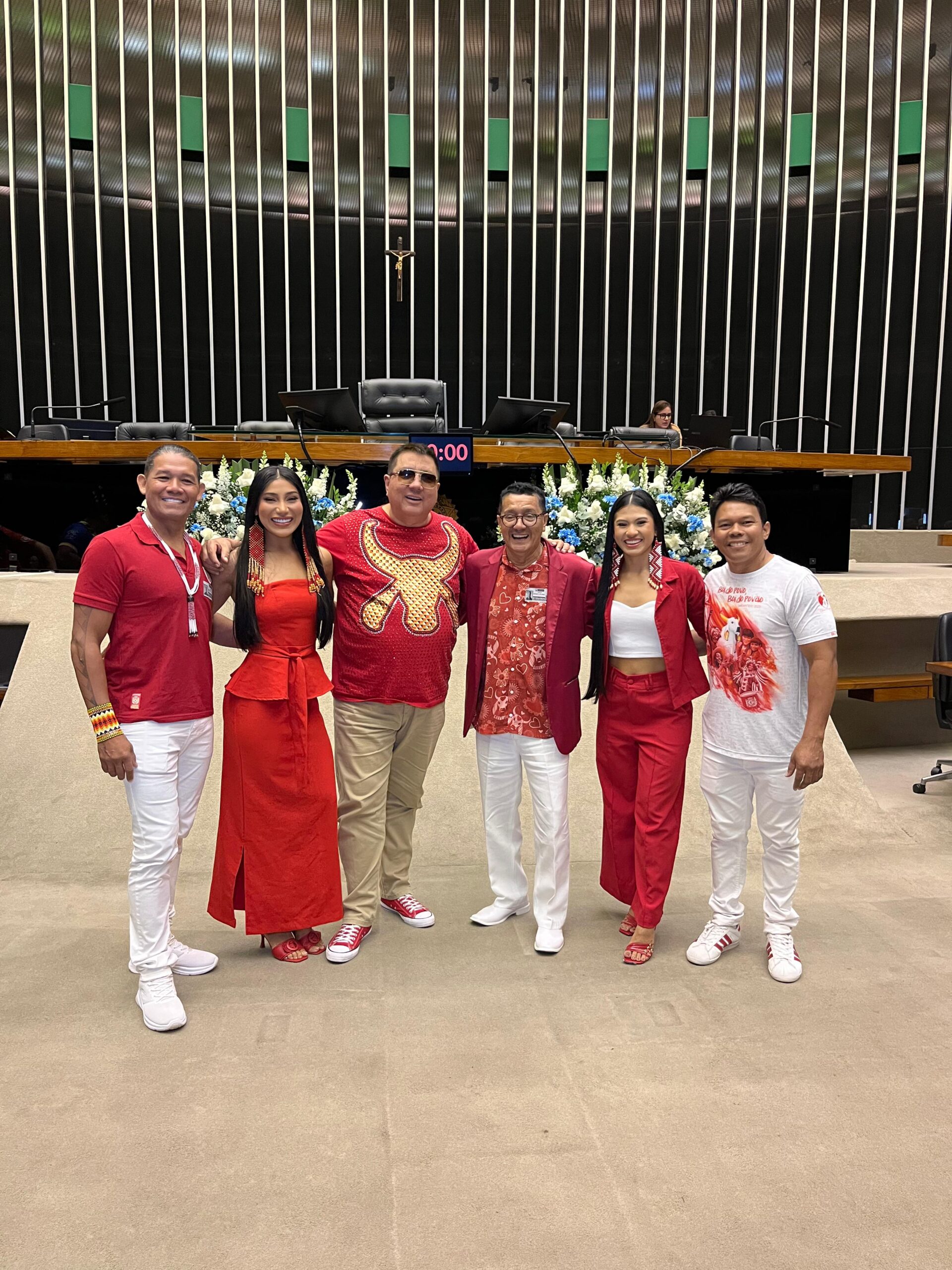 Boi Garantido é homenageado na Câmara dos Deputados em sessão dedicada ao Festival de Parintins