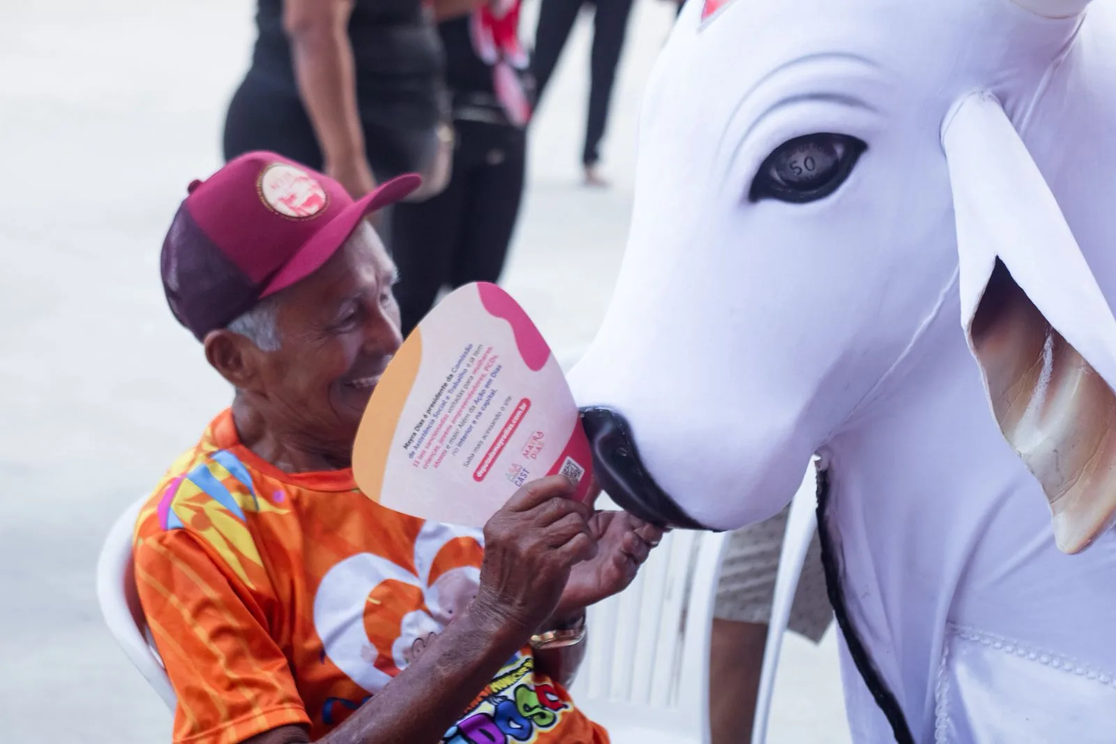 Boi Garantido recebe cerca de 400 idosos em tarde especial do “Passeio Cultural do Idoso”