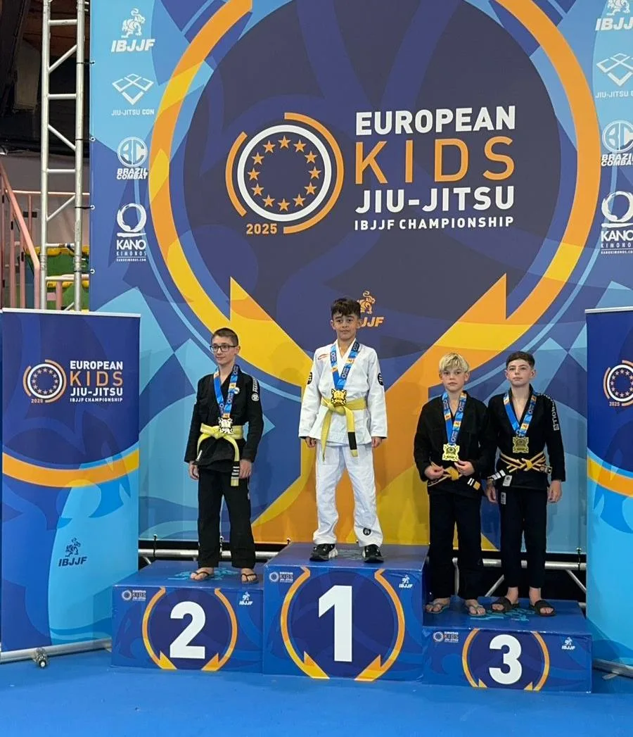 Amazonense Davi Diogo Dutra, da academia White House, é bicampeão do Europeu Kids de Jiu-Jítsu