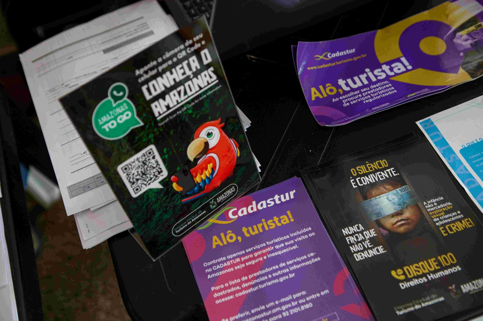 Festival de Parintins 2025: Amazonastur orienta público sobre contratação segura de serviços turísticos