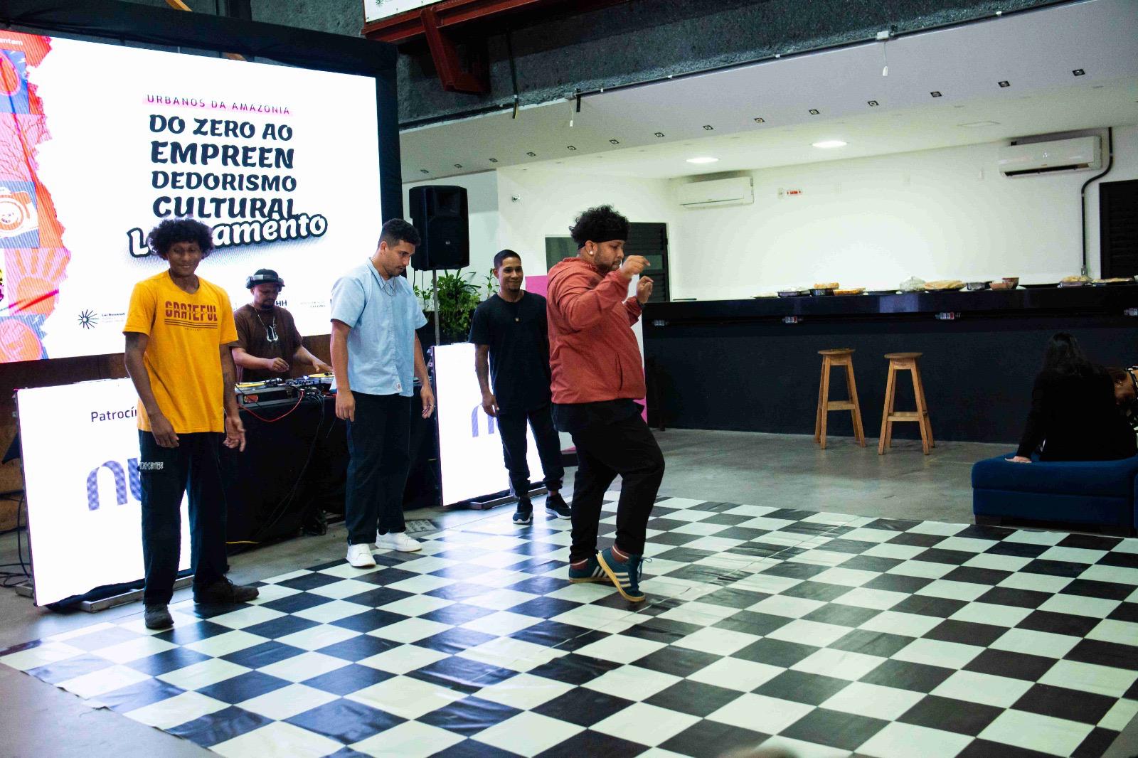 Formação gratuita oferece capacitação para artistas e empreendedores da periferia de Manaus
