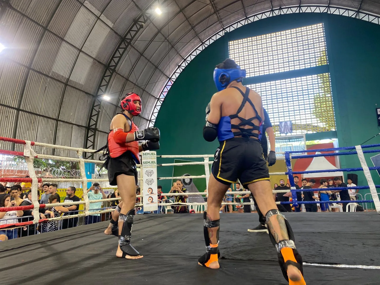 Campeonato Amazonense de Muay Thai 2025 reúne mais de 180 atletas em Manaus