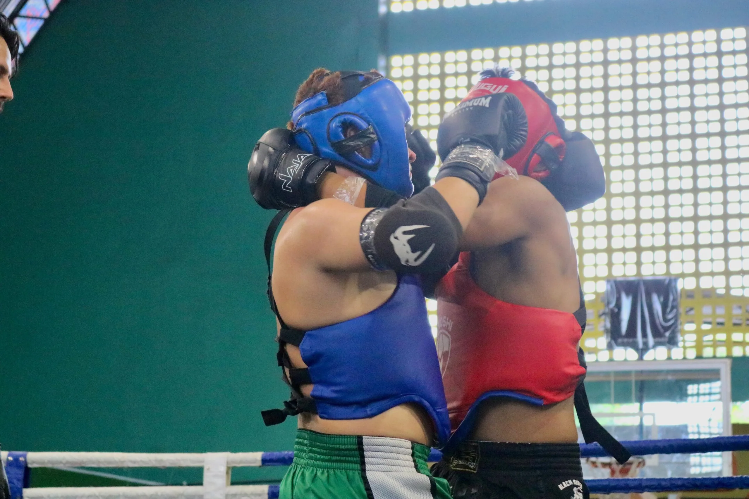 Campeonato Amazonense de Muay Thai 2025 reúne mais de 180 atletas em Manaus