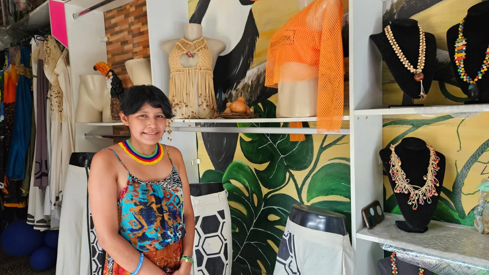 Curso de moda indígena conclui primeira etapa de desenho técnico