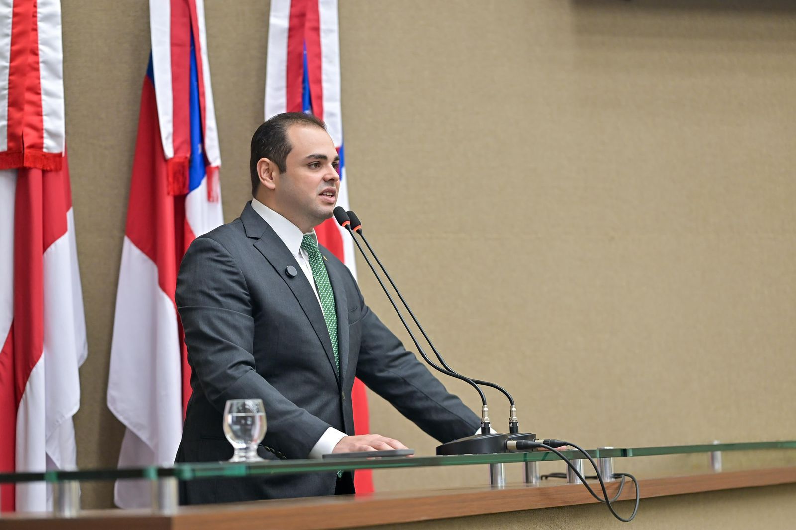 Deputado Roberto Cidade reforça leis de sua autoria que apoiam o comércio e o empreendedorismo📲Acompanhe o Igarapé News nas redes sociais.
