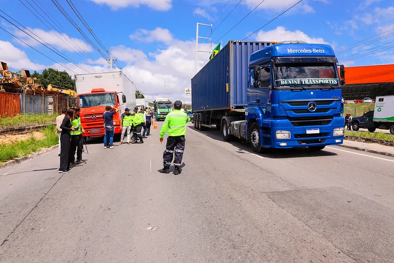 CMM aprova regras mais rígidas para circulação de contêineres em Manaus