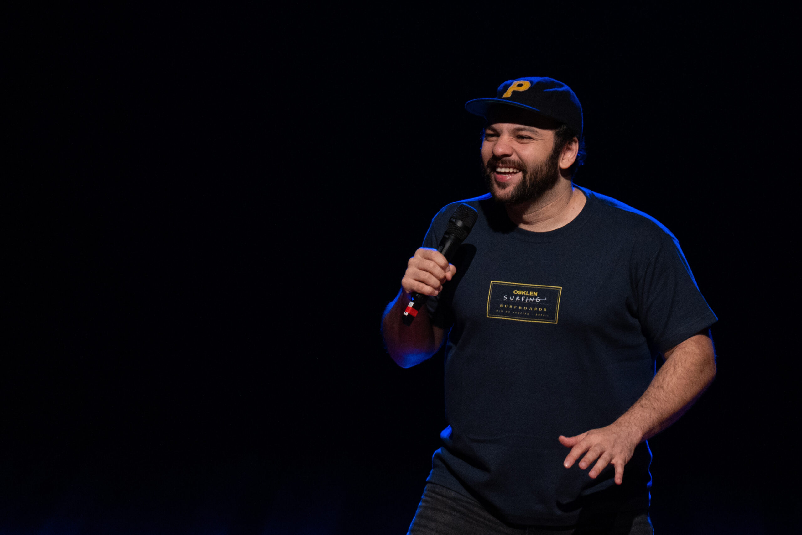 Com trabalho na Globo e Netflix, youtuber Raphael Ghanem apresenta espetáculo de humor em Manaus
