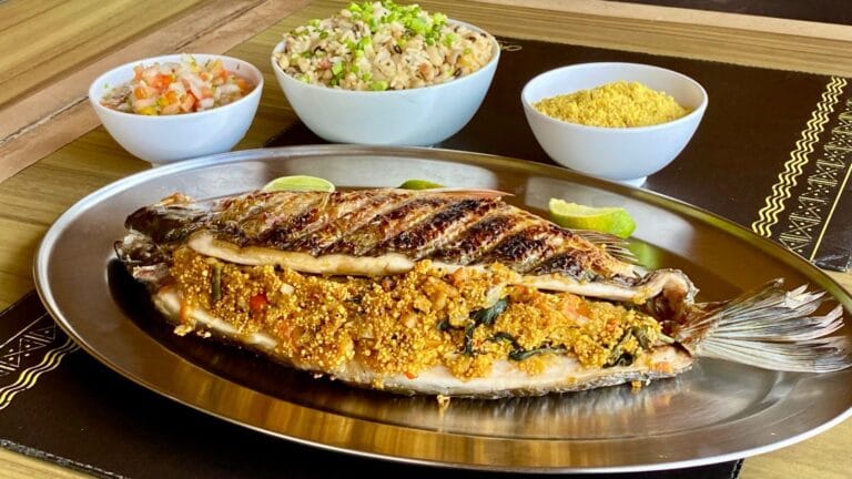 Restaurante de Manaus aposta em experiência com sabores amazônicos e natureza para o Dia dos Pais