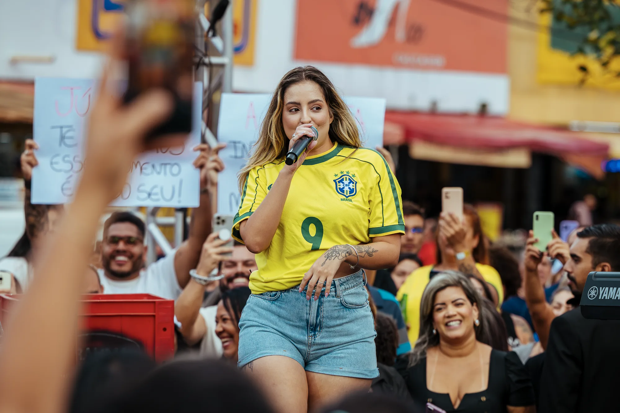 Após sucesso na Festa do Cupuaçu, Ju Marques faz show gratuito no Largo São Sebastião