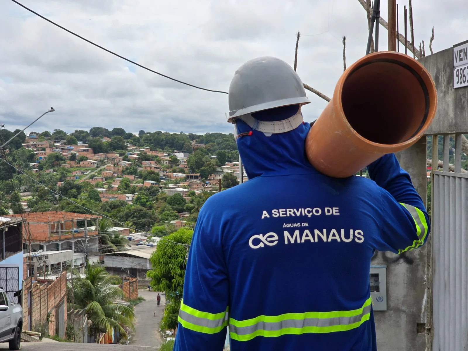Obras de esgoto acontecem em 12 regiões de Manaus com foco na universalização do serviço