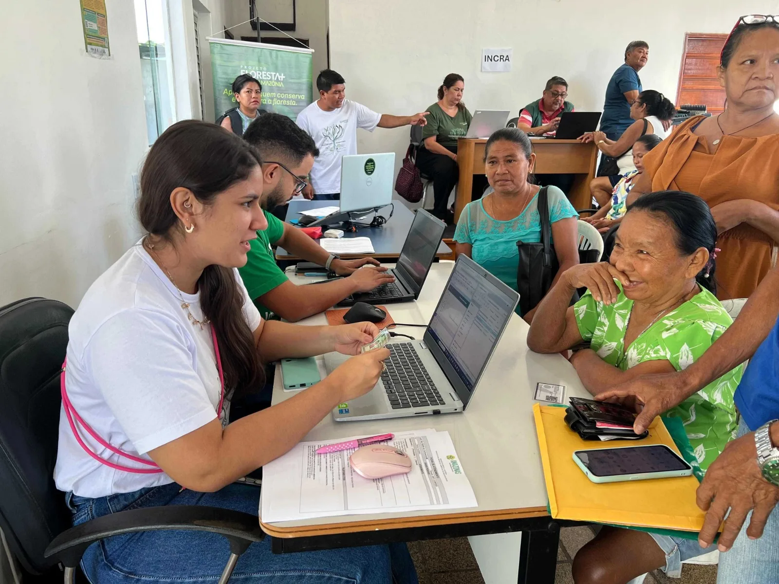 Floresta+ Amazônia destina R$ 1,5 milhão a agricultores do Amazonas que preservam a floresta, informa Ipaam