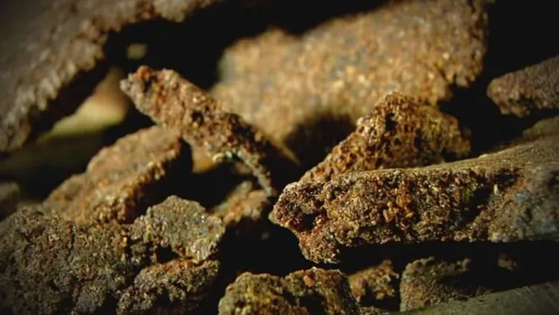 Apreensões no Amazonas revelam sofisticada operação do Comando Vermelho com uso de “cocaína negra” e lancha blindada