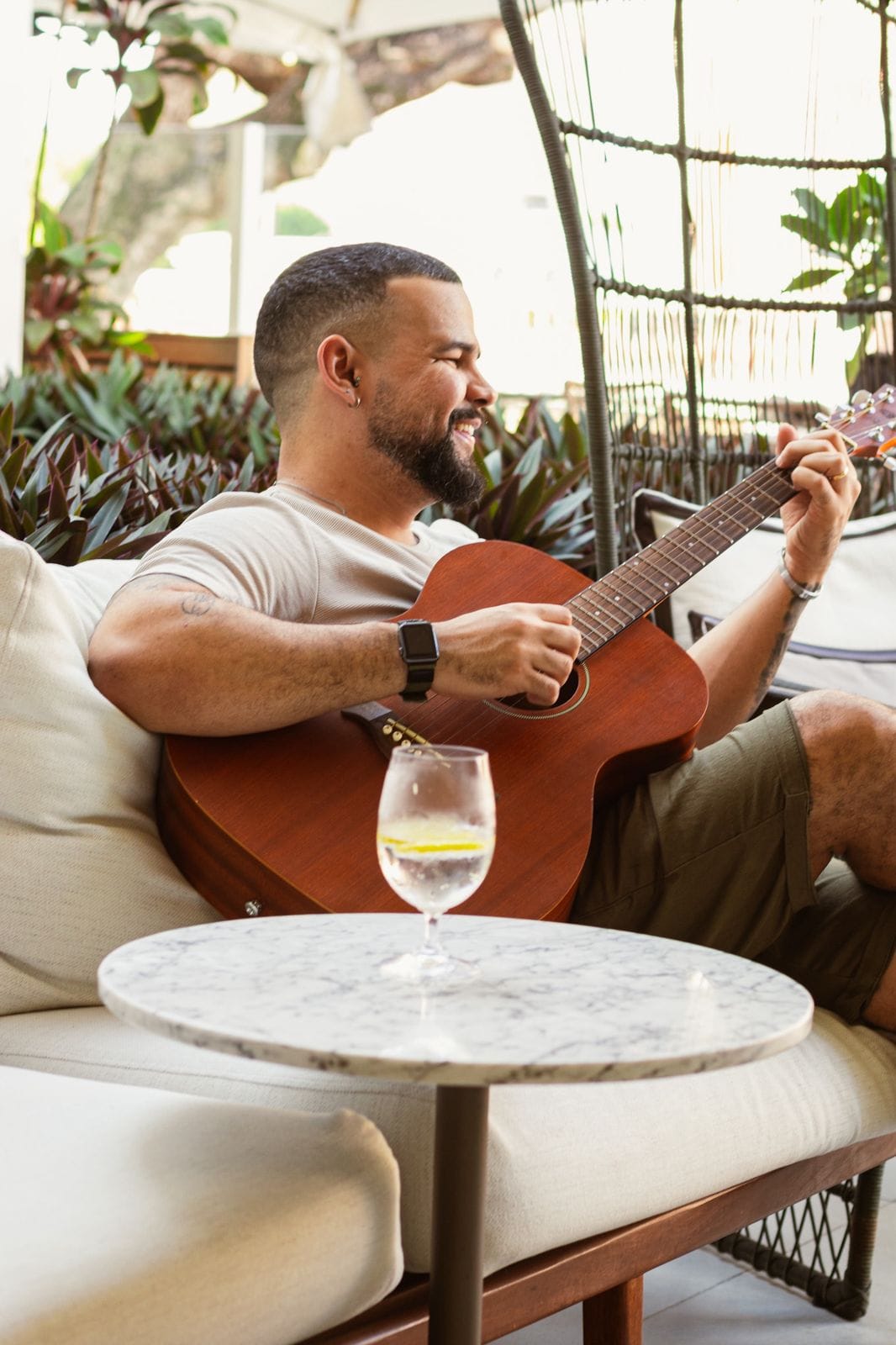 Neto Barroncas é a atração deste domingo no Shopping Ponta Negra