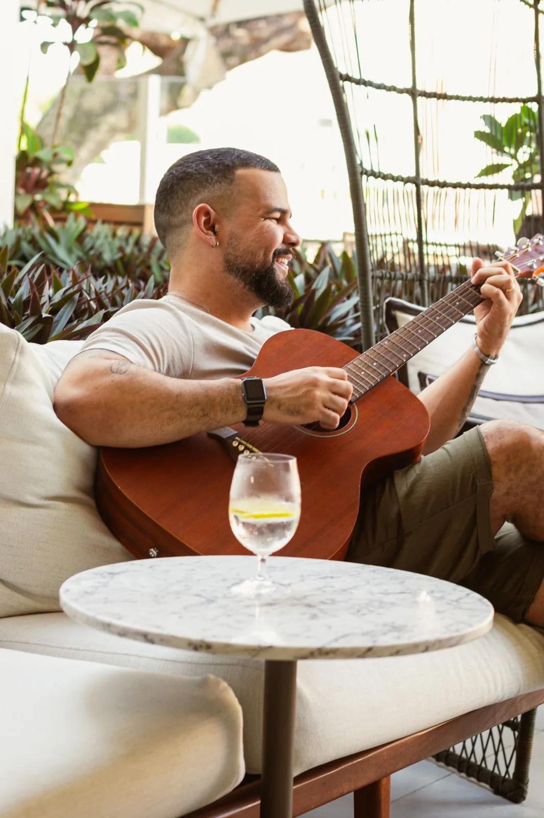 Neto Barroncas é a atração deste domingo no Shopping Ponta Negra