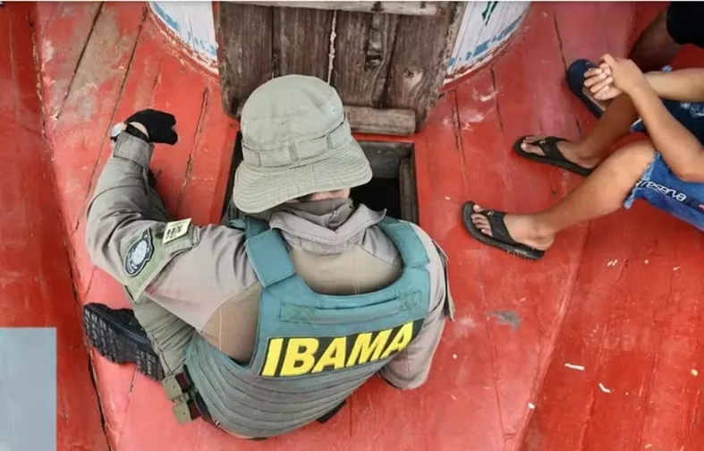 Operação contra transporte ilegal de combustíveis no Amazonas aplica R$ 595 mil em multas e apreende R$ 8,7 milhões em bens