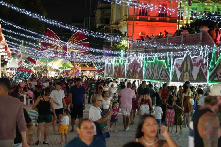 ‘O Mundo Encantado do Natal’ inicia temporada com grande circulação de público nos espaços culturais de Manaus