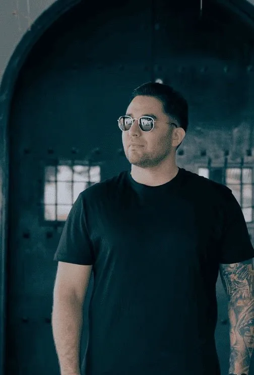 DJ J Maia traz vibe de Ibiza para festa “LOVE XMAS” nesta sexta (19) em Manaus