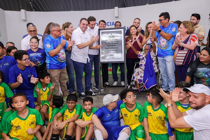 Entrega do Centro Social Chapéu de Zinco, no bairro Betânia
