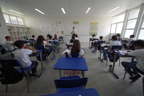Educação pública transforma vidas e amplia oportunidades em todo o Brasil