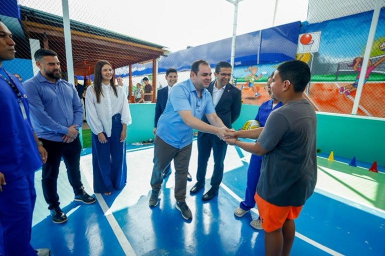 Após um mês de funcionamento, governador Roberto Cidade destaca mais de 900 atendimentos realizados no Juventude TEA.