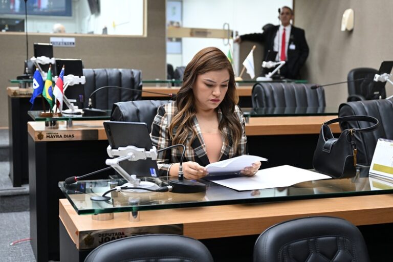 “ Joana Darc lidera número de proposituras na Aleam no primeiro semestre de 2026”