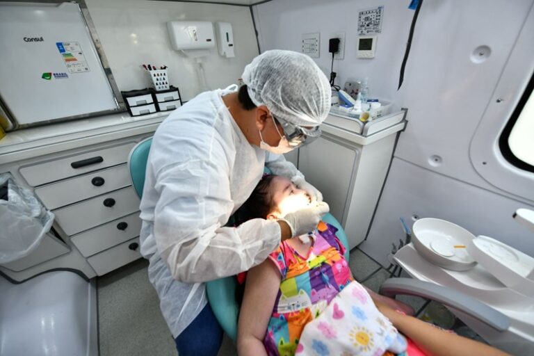”Saúde bucal chega às residências de pacientes com mobilidade reduzida no Morar Melhor 13”