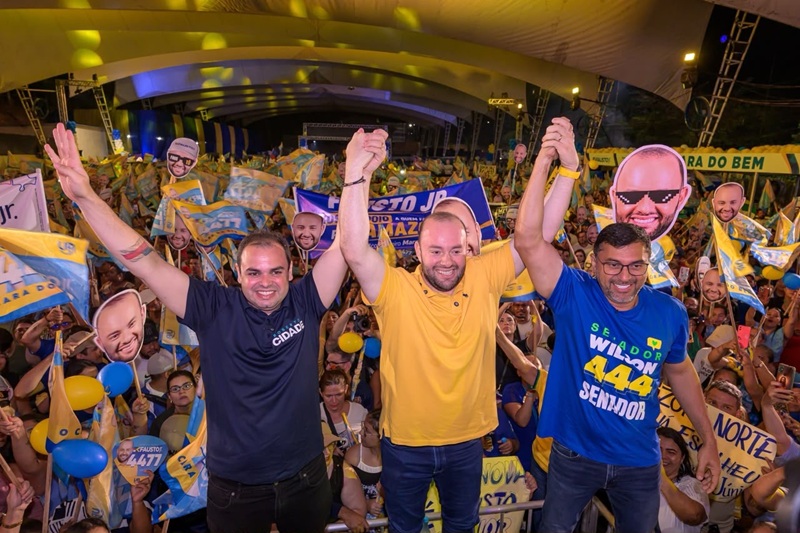 Roberto Cidade participa de ato que confirma Fausto Júnior na disputa à reeleição para deputado federal.