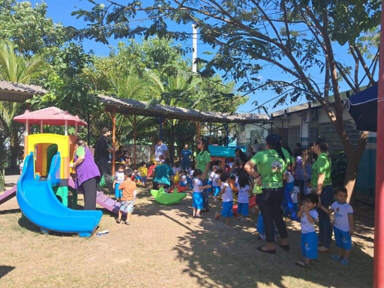 Creche municipal inaugura horta PANC e composteira após prêmio do FNDE.