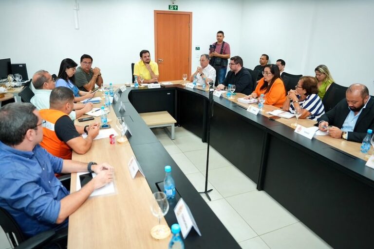 Manaus entra em estado de atenção devido à fumaça de queimadas